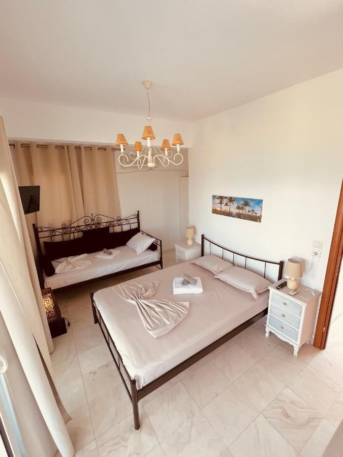 Ferienwohnung Magic House At Halkida 1M From The Beach! Chalkís Exterior foto