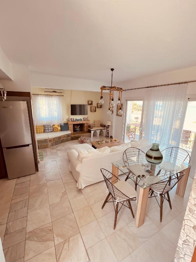 Ferienwohnung Magic House At Halkida 1M From The Beach! Chalkís Exterior foto