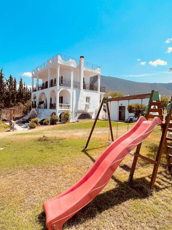 Ferienwohnung Magic House At Halkida 1M From The Beach! Chalkís Exterior foto